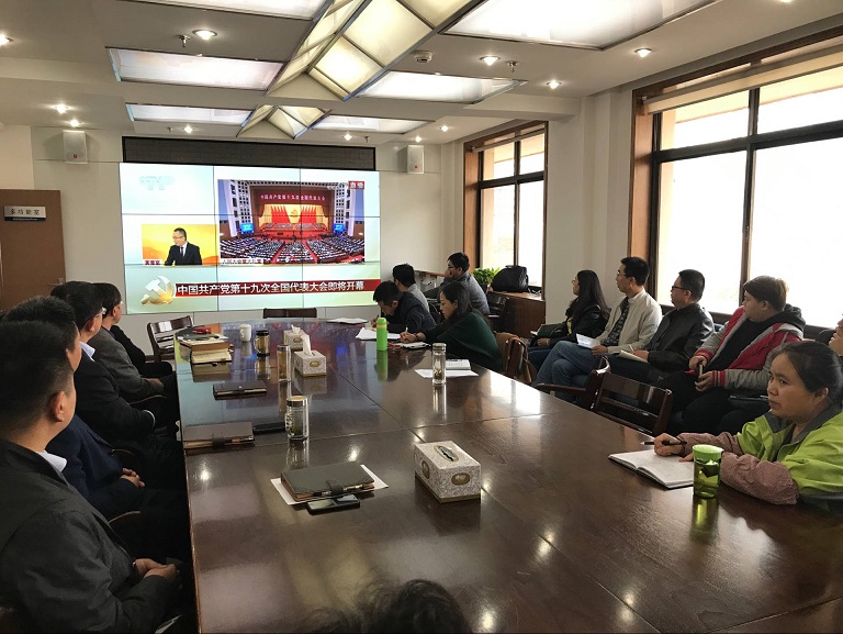 QQ图片20171018150457（弘信公司）.jpg